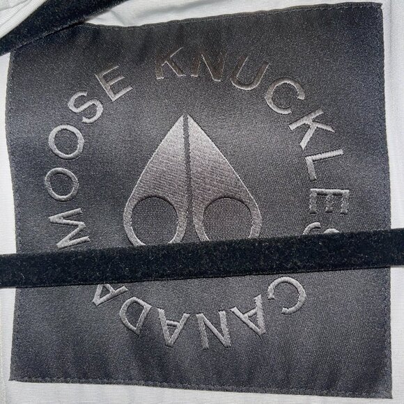 Moose Knuckles Down NWT Woman's Size L light gray color - Picture 7 of 11